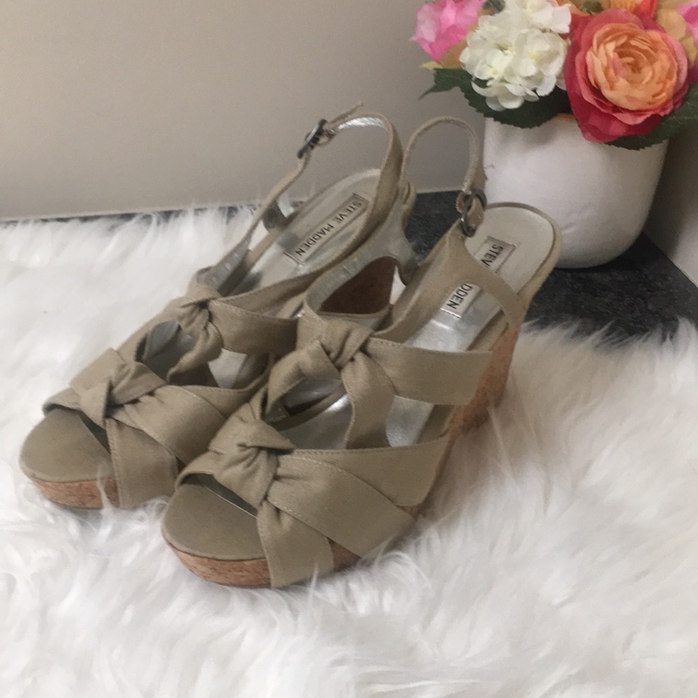 Steve Madden wedges